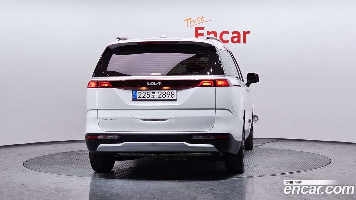 Kia Canival 2023