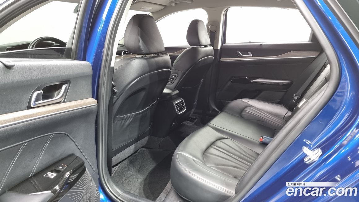 Kia K5 2021