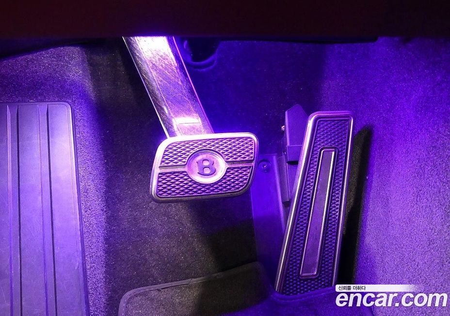 Bentley Continental 2020