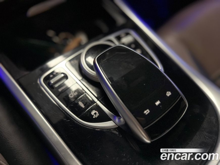 Mercedes-Benz G-Class 2021