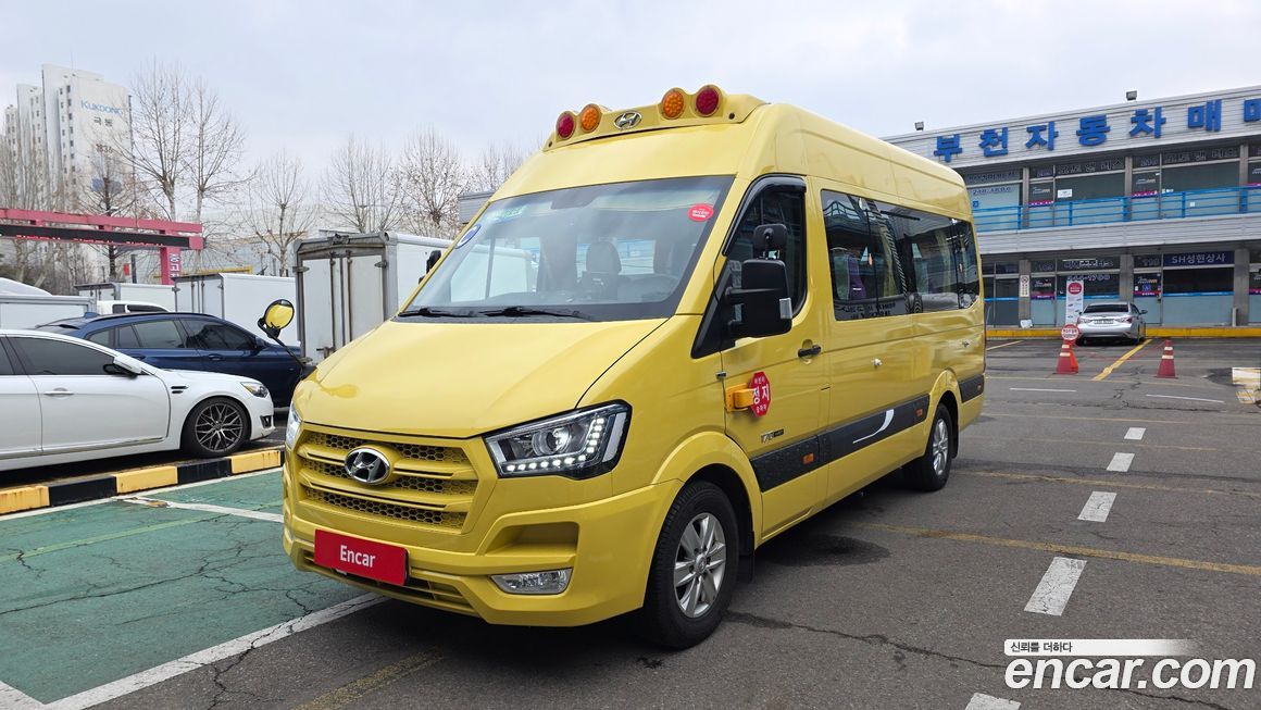 Hyundai Solati 2015