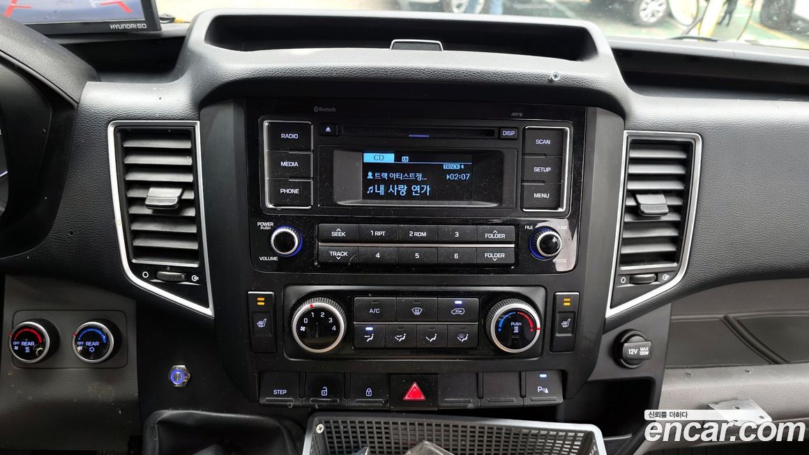Hyundai Solati 2015