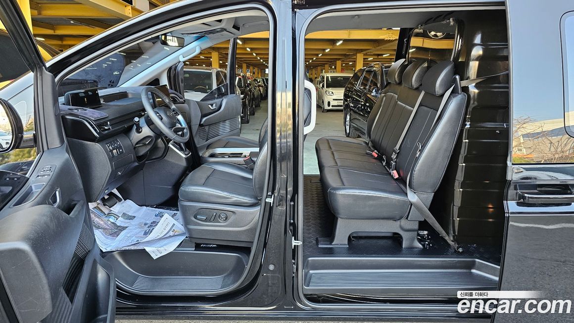 Hyundai Staria 2022