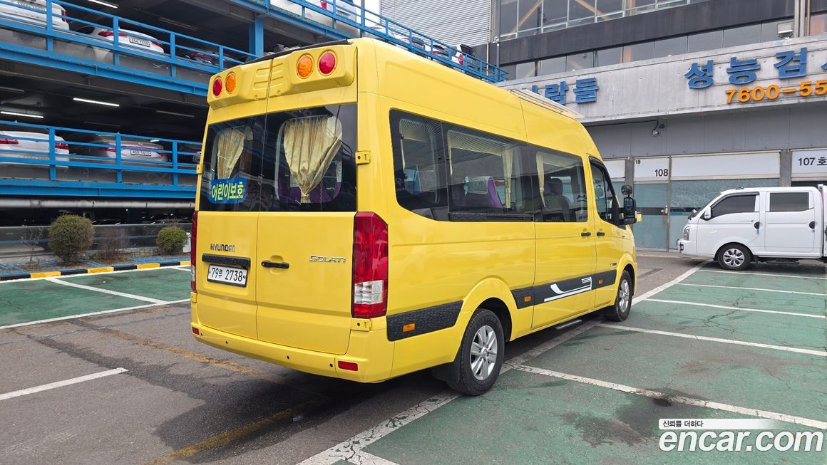 Hyundai Solati 2015