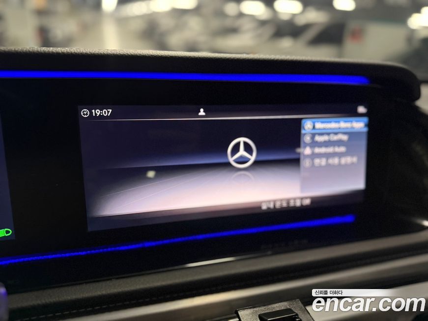 Mercedes-Benz G-Class 2021