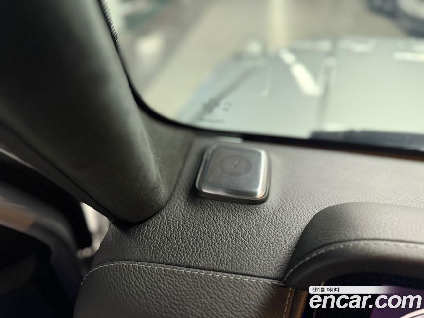 Mercedes-Benz G-Class 2021