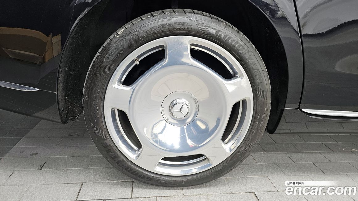 Mercedes-Benz S-Class 2022