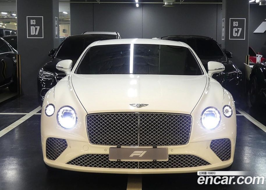 Bentley Continental 2020