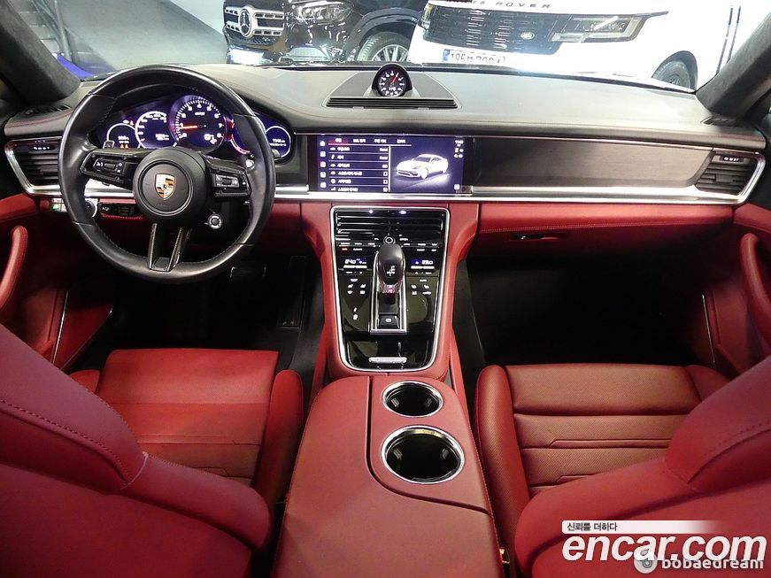 Porsche Panamera 2023