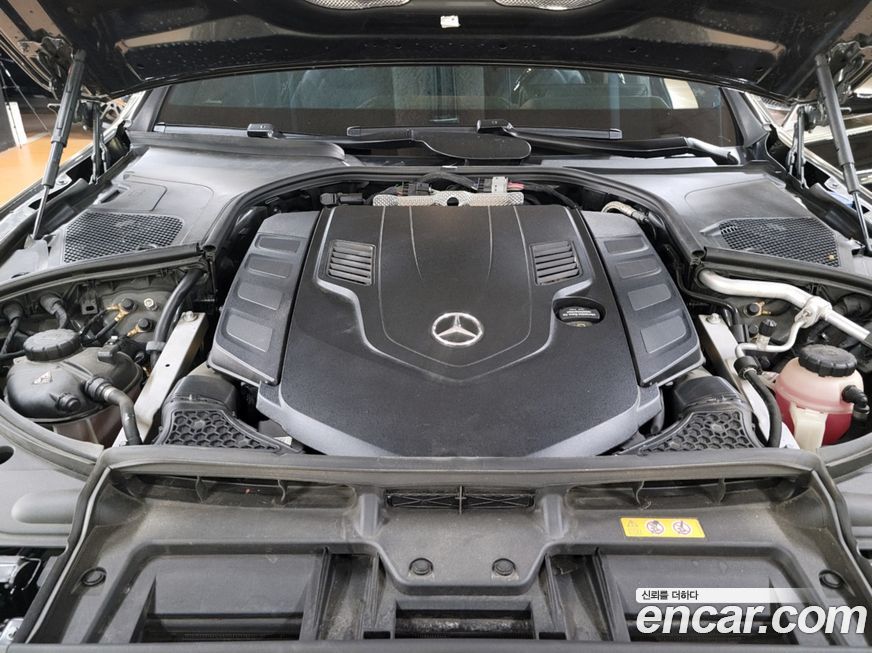 Mercedes-Benz S-Class 2022