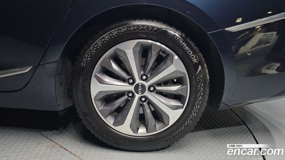 Kia K8 2024