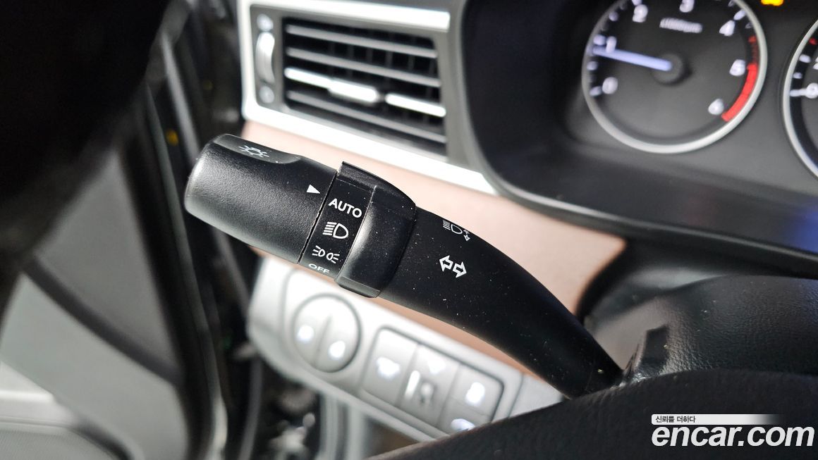 Hyundai Starex 2019