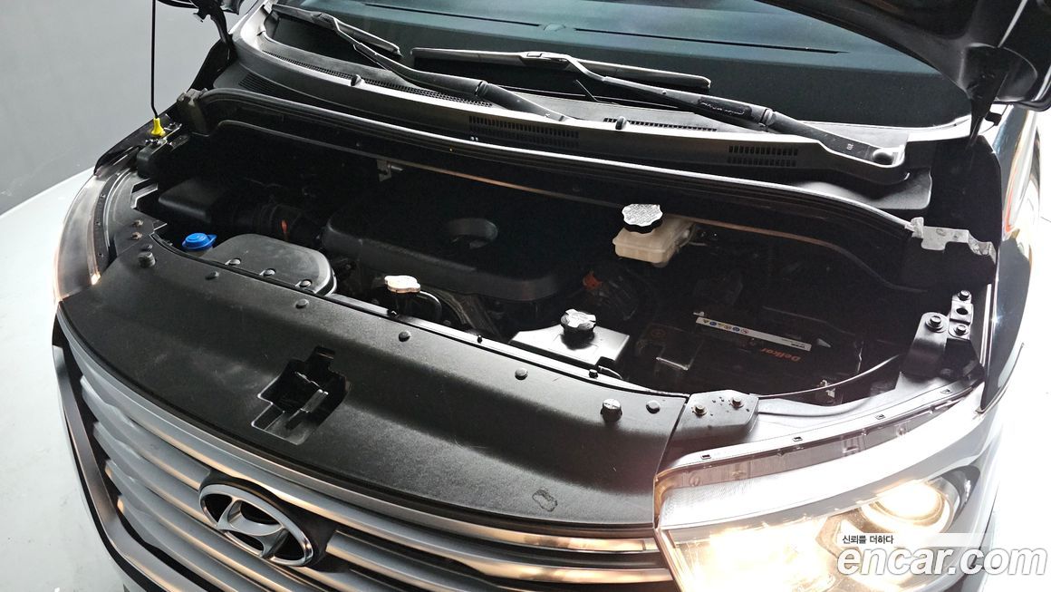 Hyundai Starex 2019