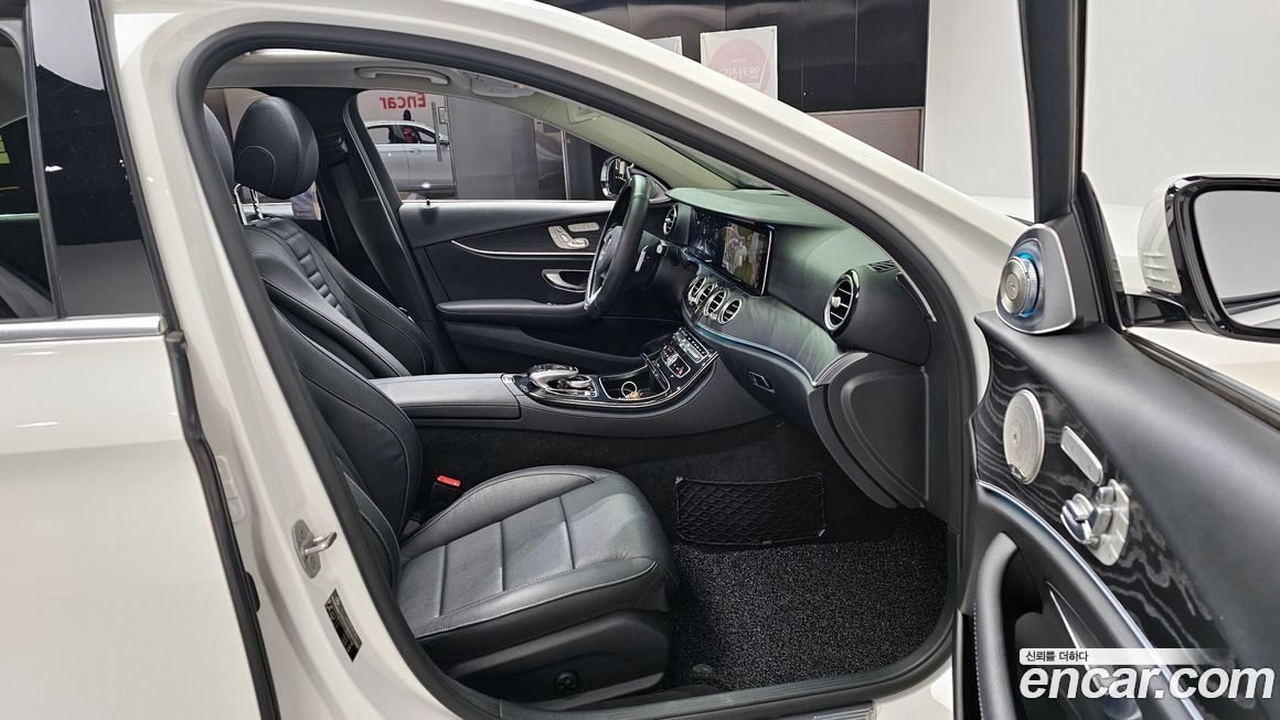 Mercedes-Benz E-Class 2017