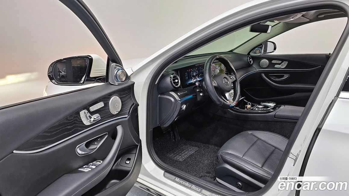 Mercedes-Benz E-Class 2017