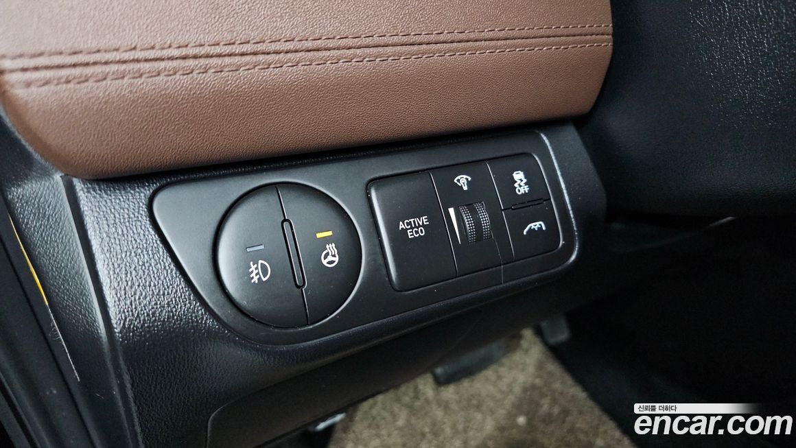 Hyundai Starex 2019