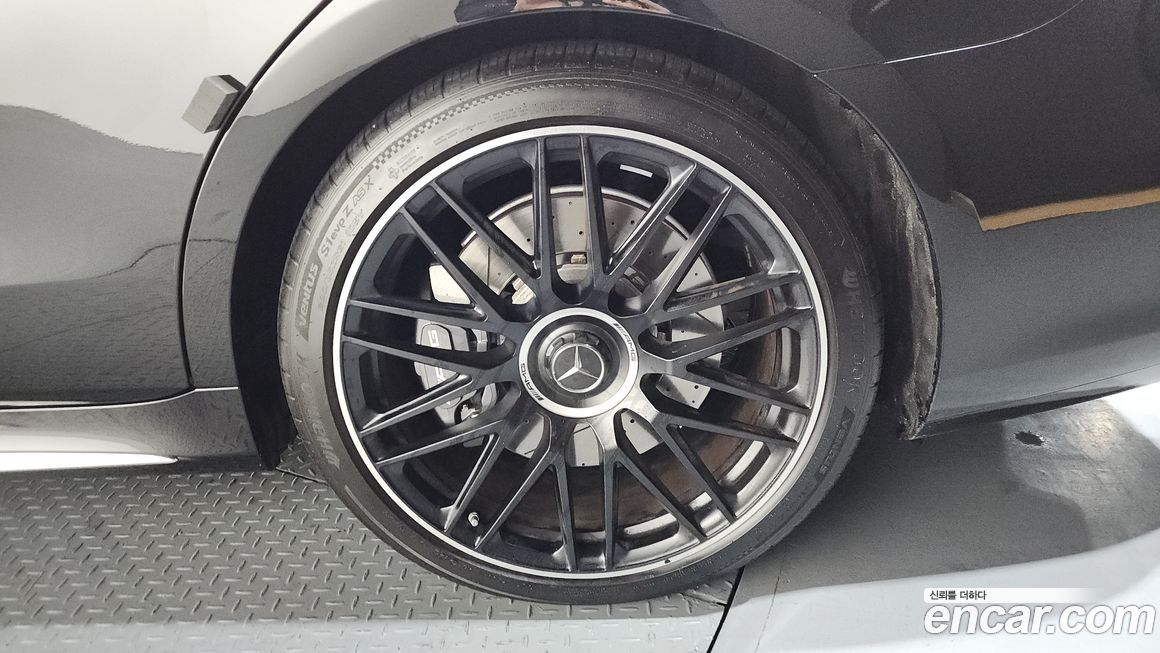 Mercedes-Benz S-Class 2024