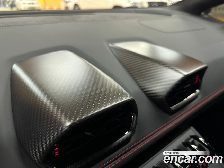 Lamborghini Huracan 2023