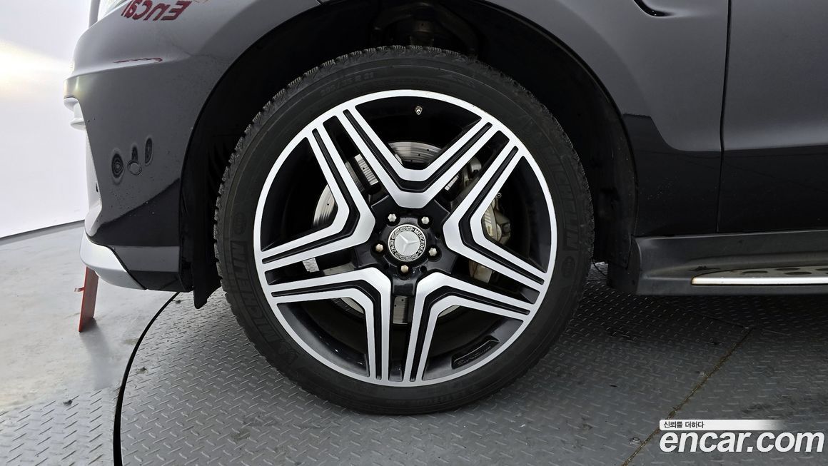 Mercedes-Benz M-class 2014