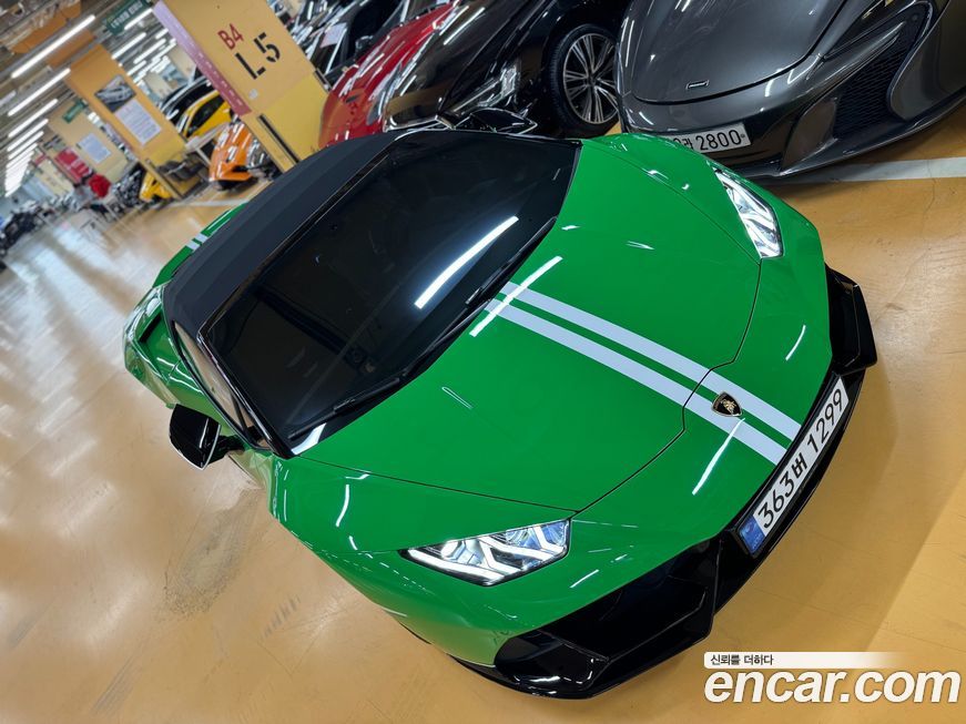 Lamborghini Huracan 2023