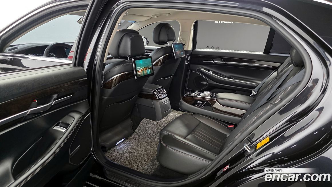 Genesis G90 2019