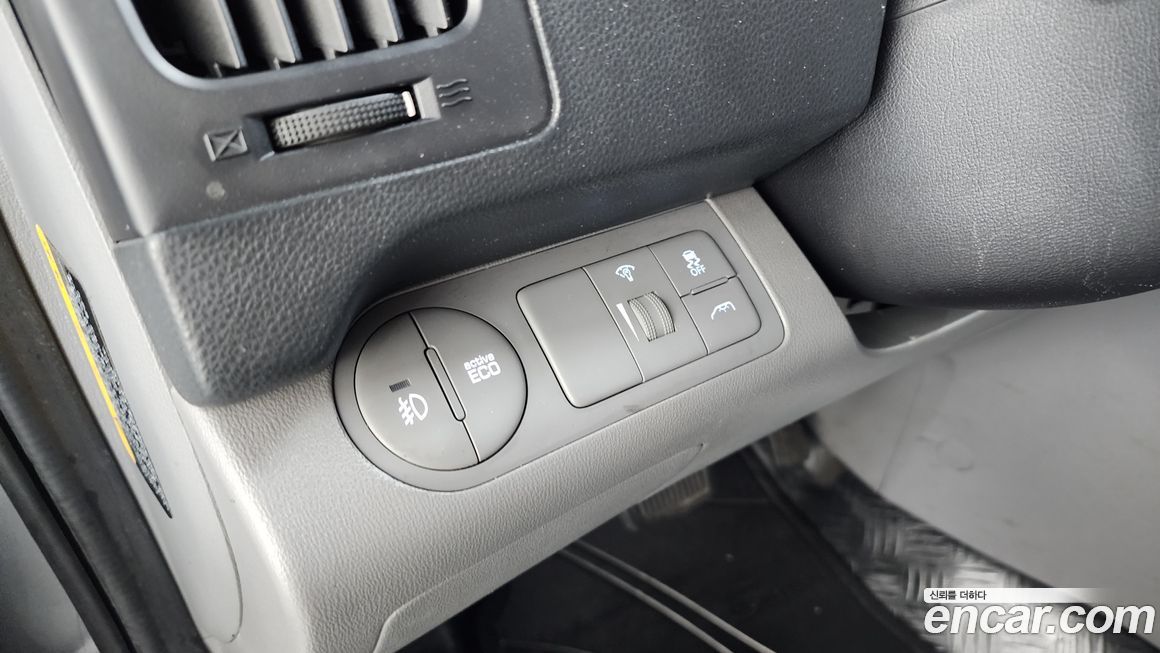 Hyundai Starex 2021