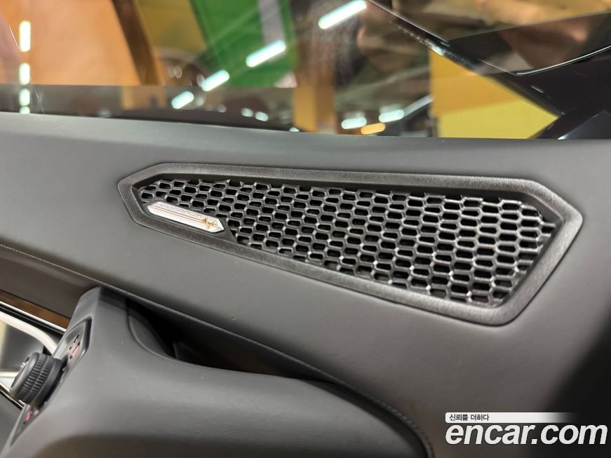 Lamborghini Huracan 2023