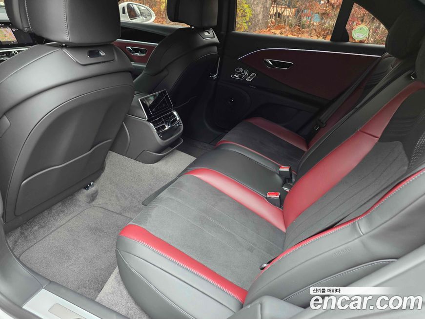 Bentley Flying Spur 2023