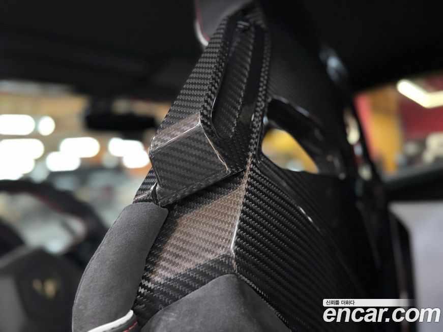 Lamborghini Huracan 2023