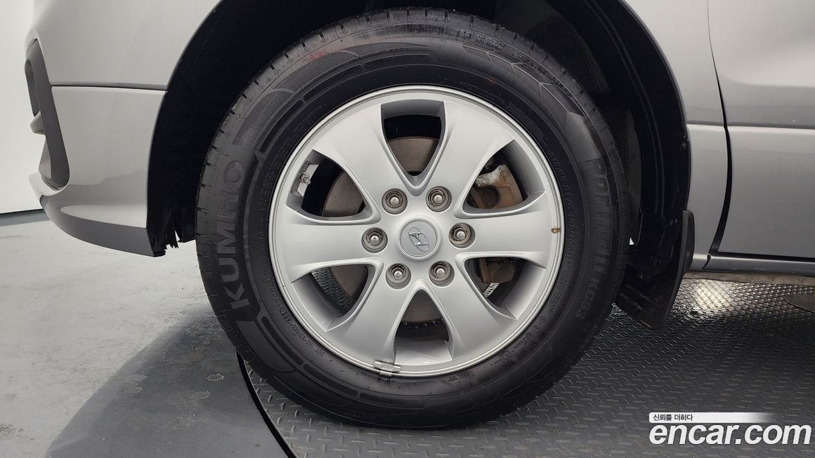 Hyundai Starex 2021