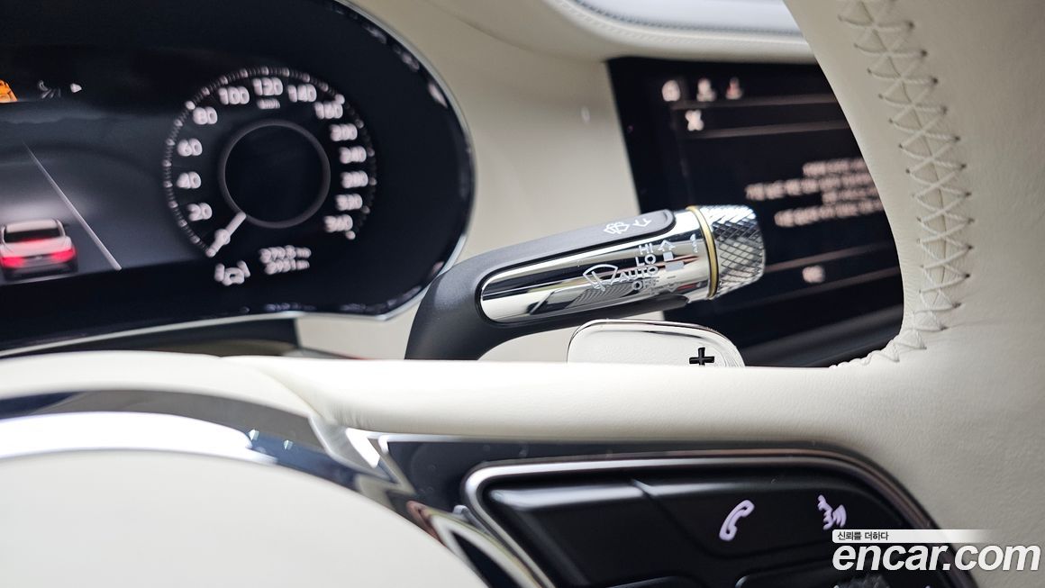 Bentley Continental 2025