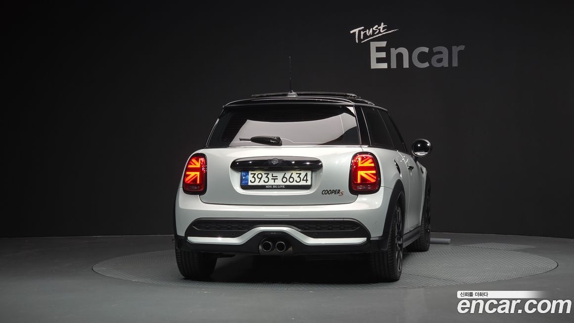 Mini Cooper 2023