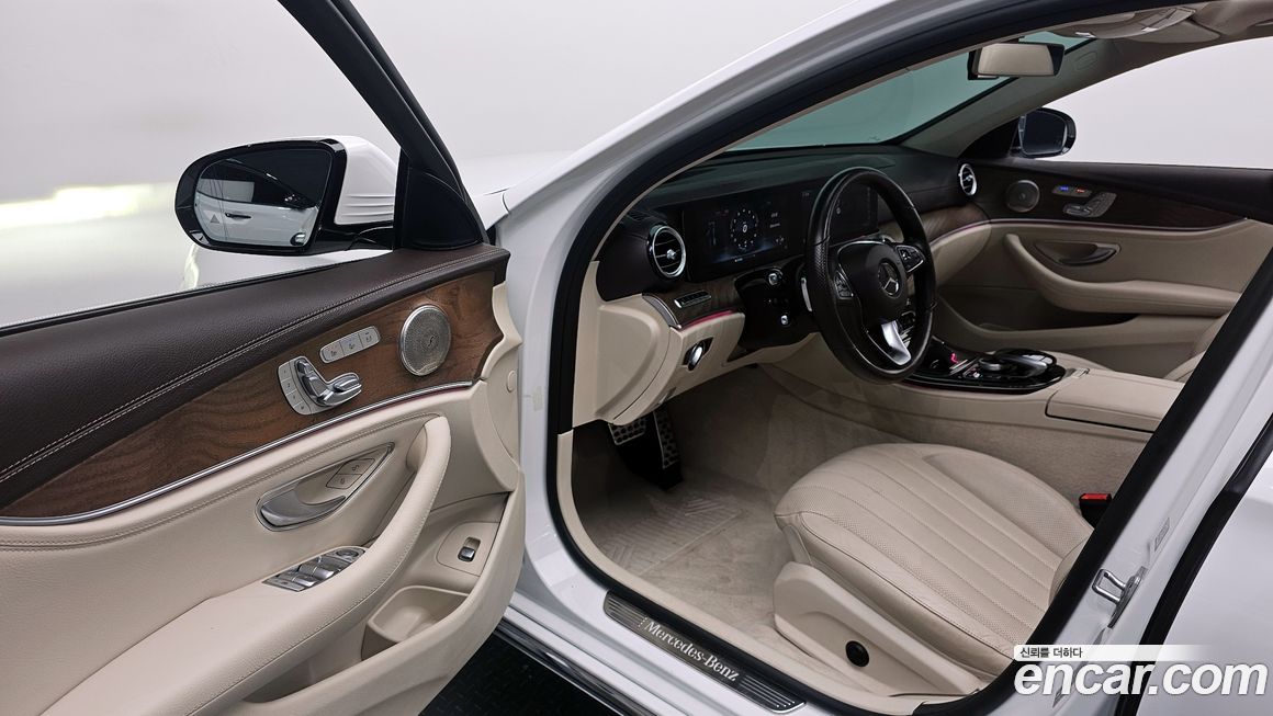 Mercedes-Benz E-Class 2017