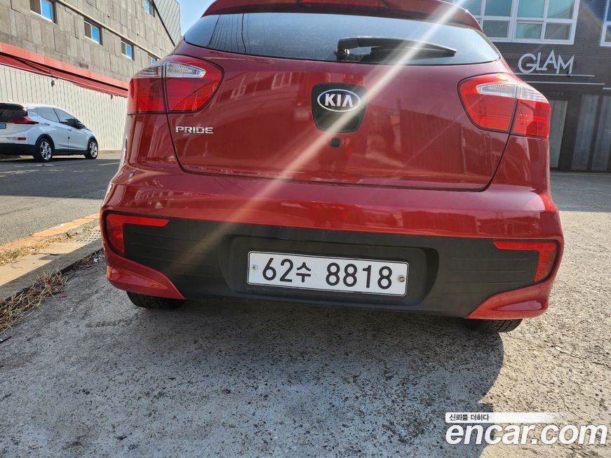 Kia pride 2015