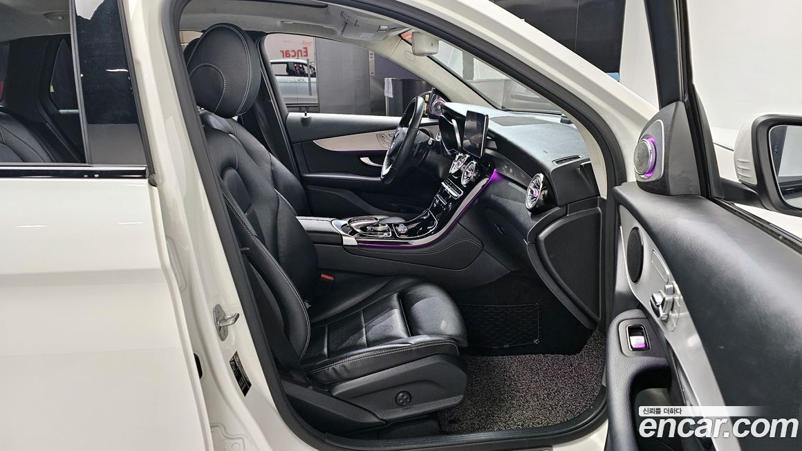 Mercedes-Benz GLC-Class 2019