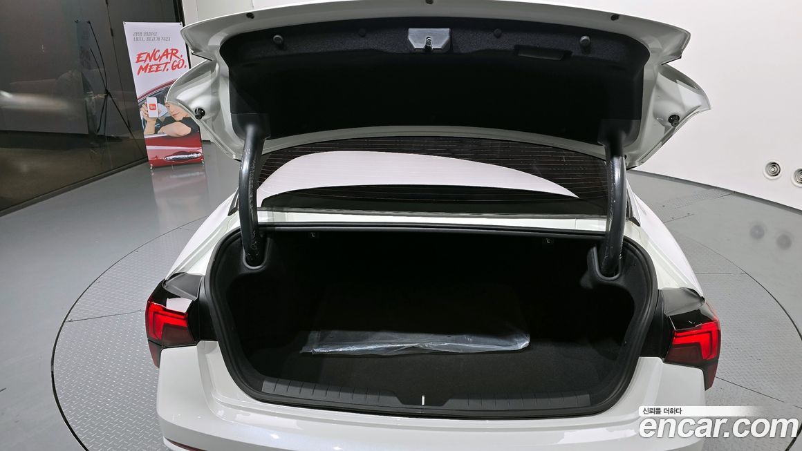 Kia K5 2025