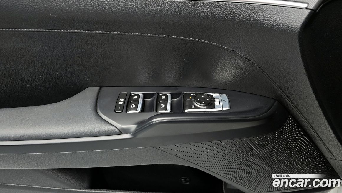 Kia K5 2025