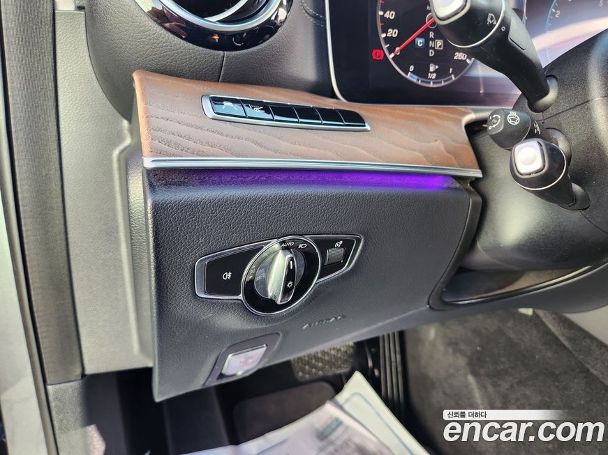 Mercedes-Benz E-Class 2018