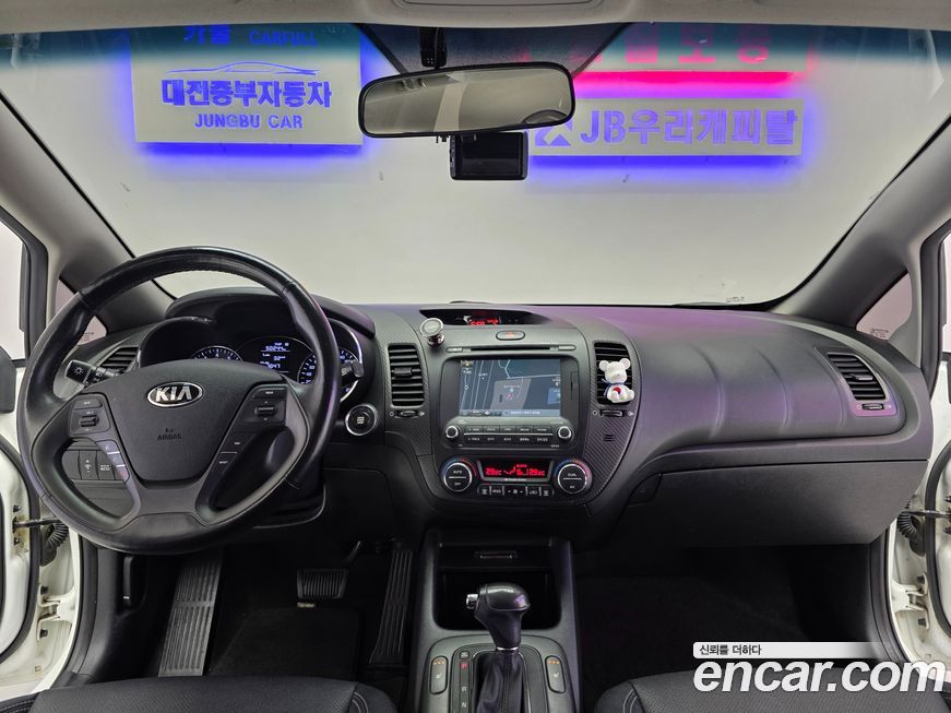 Kia K3 2015