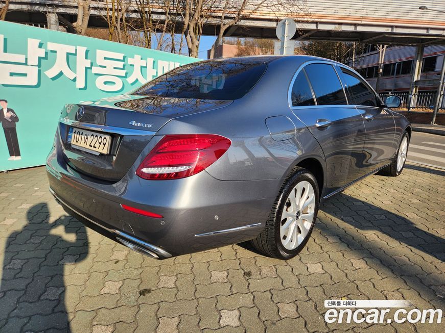 Mercedes-Benz E-Class 2018