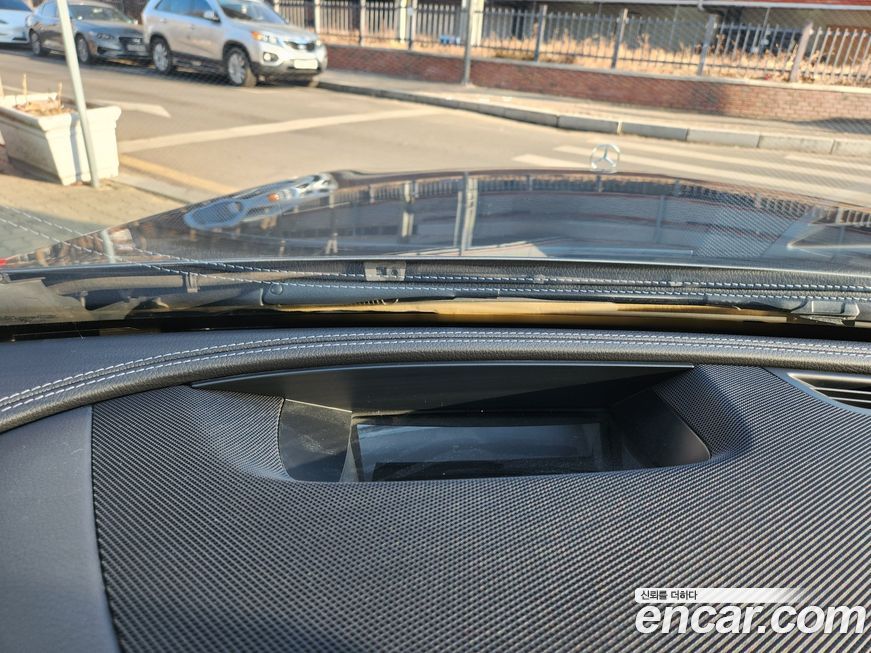 Mercedes-Benz E-Class 2018