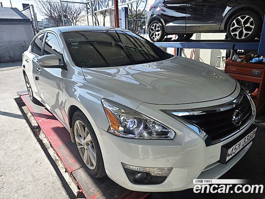 Nissan Altima 2015