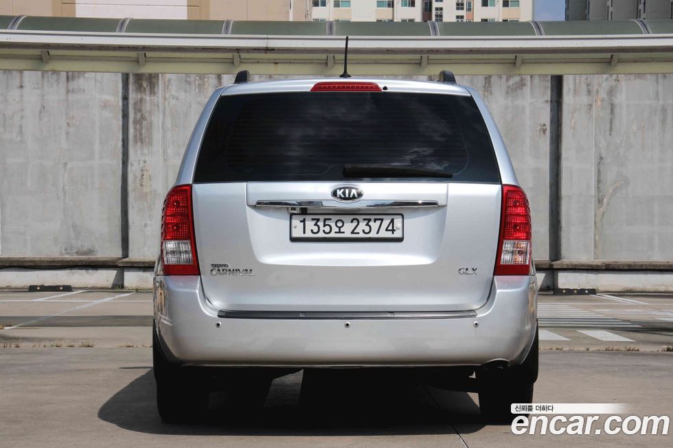 Kia Canival 2013