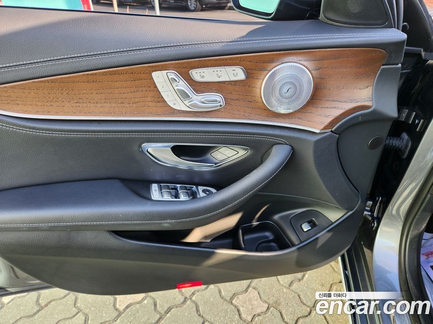 Mercedes-Benz E-Class 2018