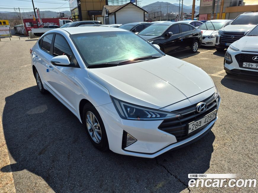 Hyundai AVANTE 2019