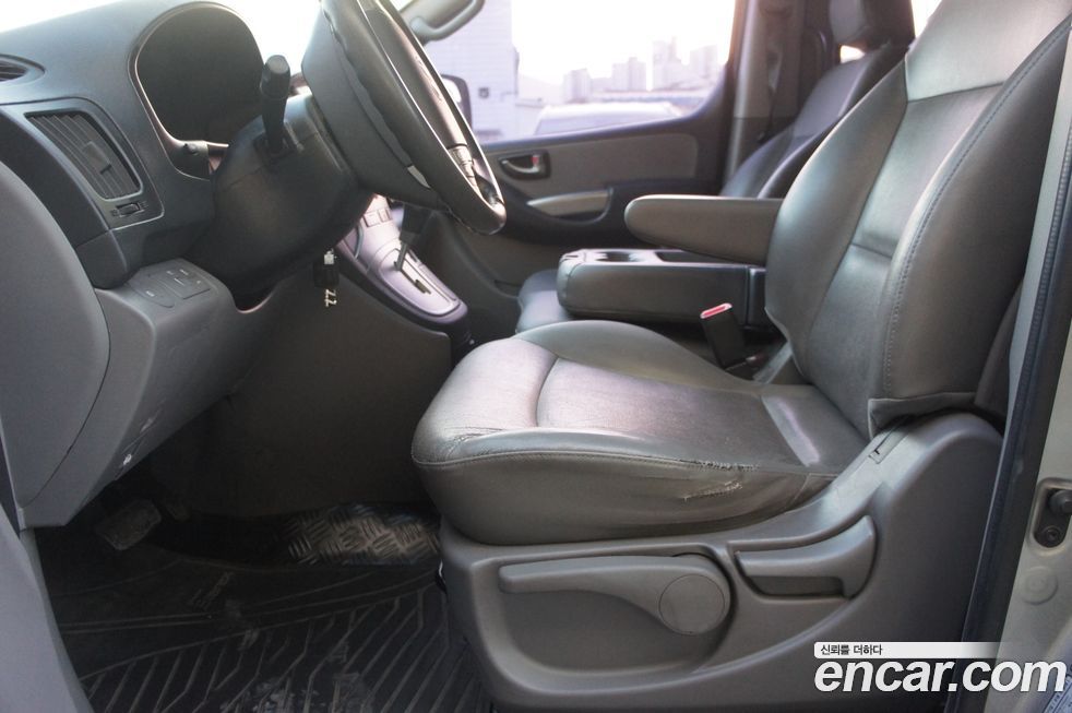 Hyundai Starex 2015