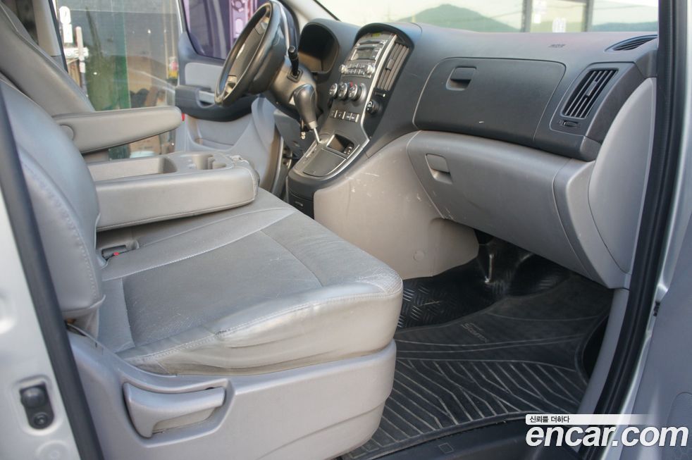 Hyundai Starex 2015