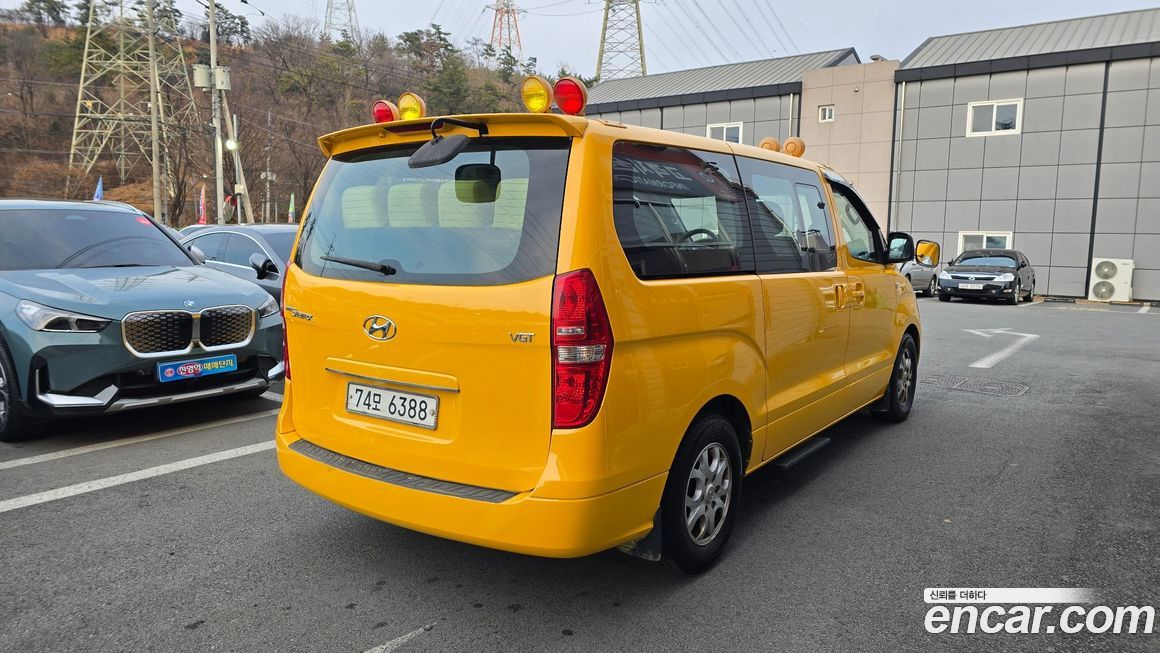 Hyundai Starex 2015