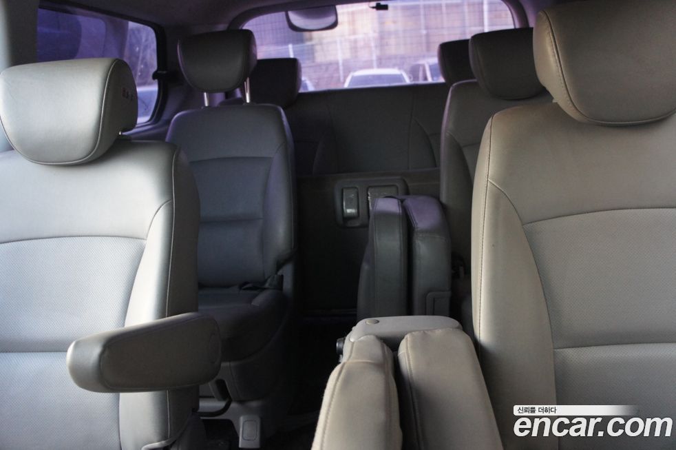 Hyundai Starex 2015