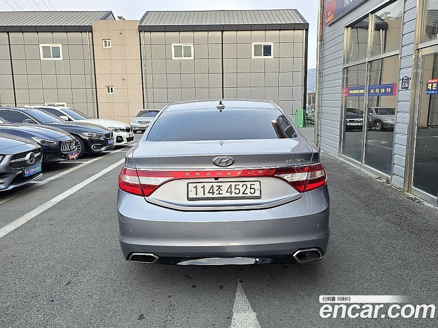 Hyundai Grandeur 2017